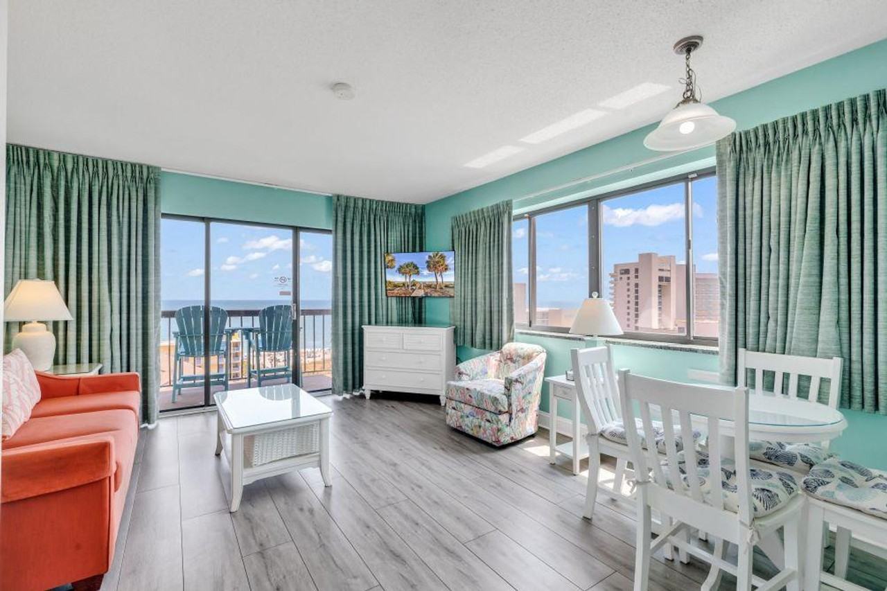 210 75th Ave N #1266644P - Photo 6 of 29