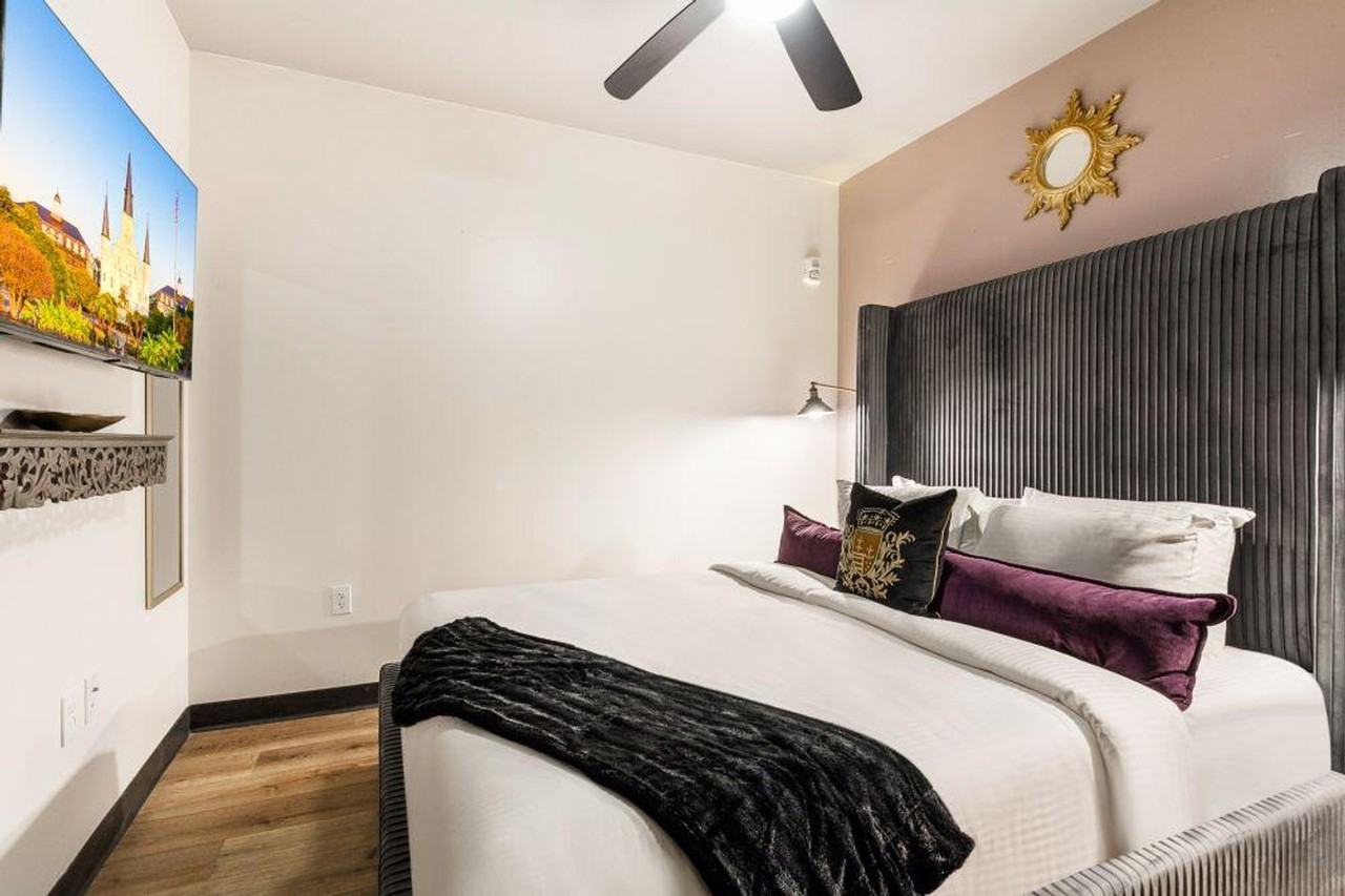 611 Commerce Street - Photo 2 of 75