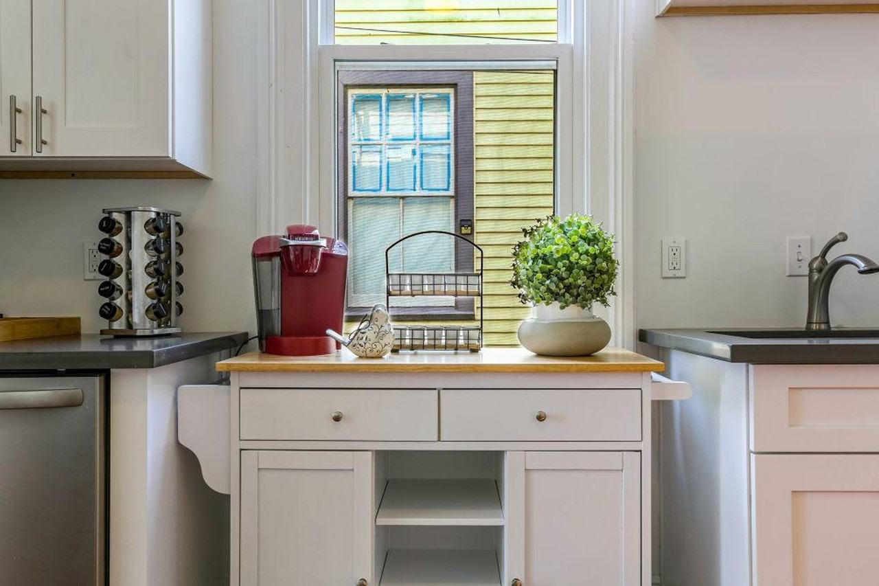 2434 Valence St #1268184P - Photo 7 of 26