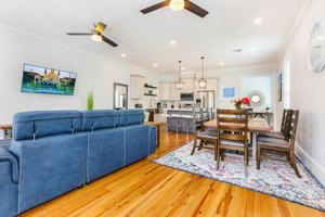 featured image of 1218 Carondelet Street