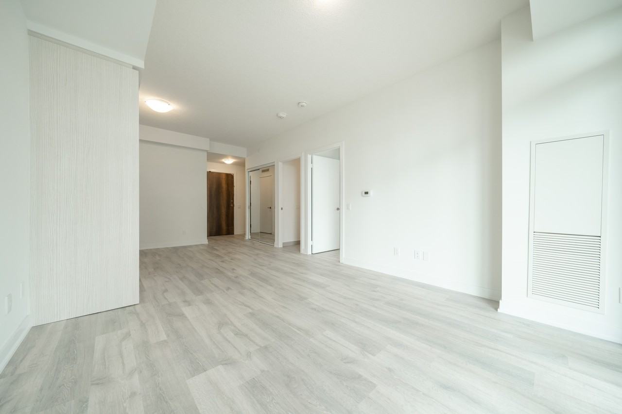 251 Manitoba Street - Photo 3 of 21