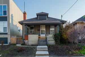 featured image of 197 Hyman St