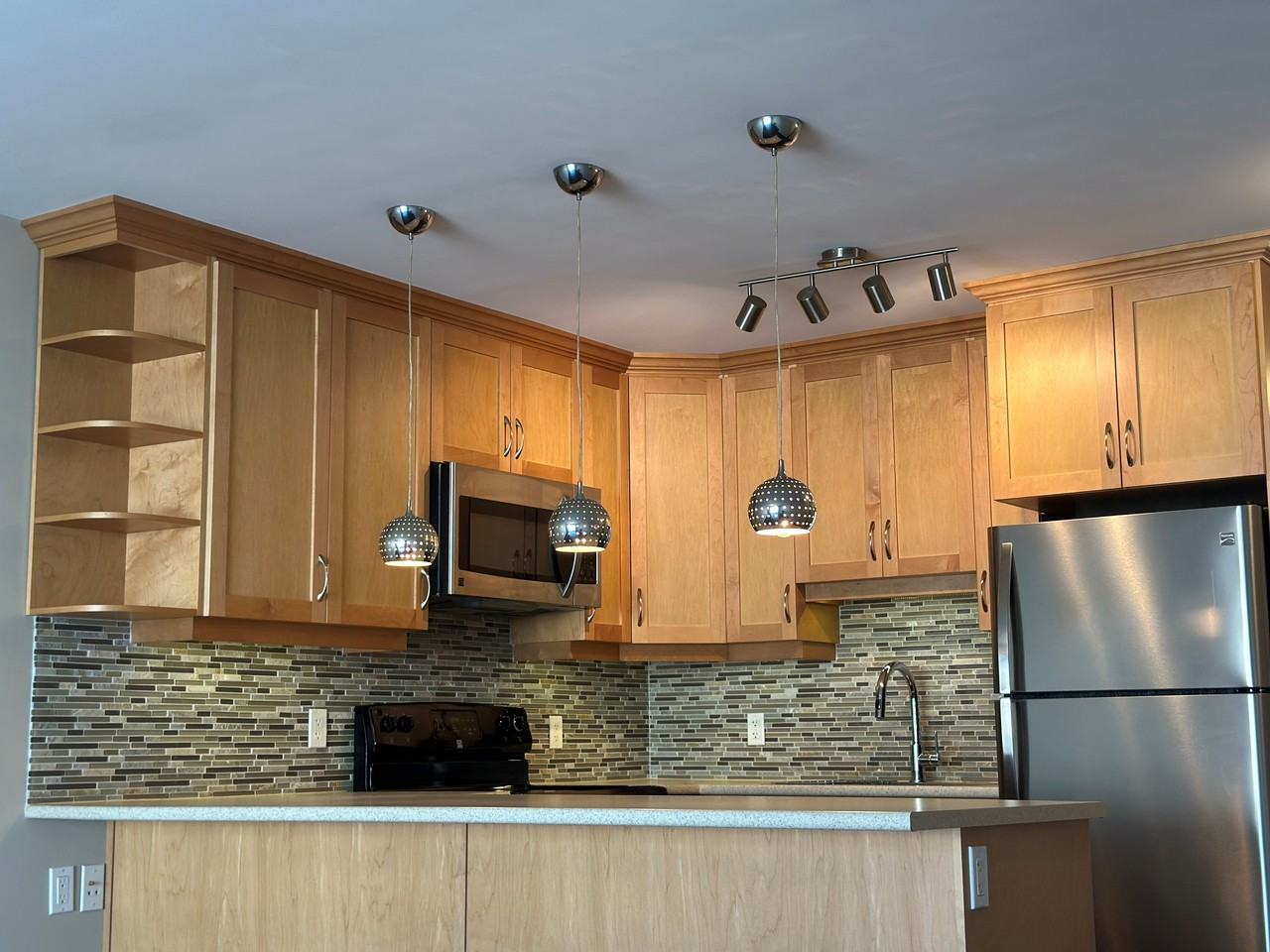 360 East 13th Avenue