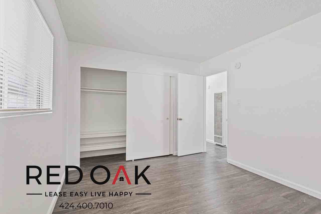 7915 Vineland Ave - Photo 2 of 30