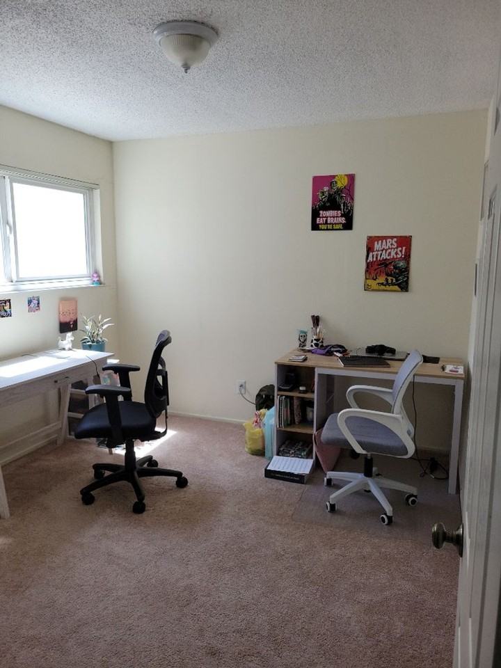 Univ. Pines - Photo 7 of 30