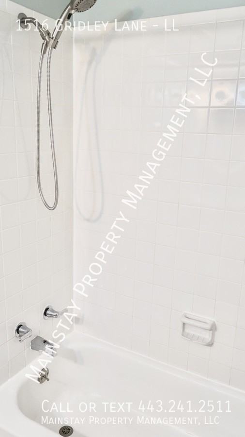 1516 Gridley Ln #LL - Photo 5 of 15