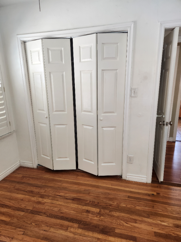 8037 Regis Way - Photo 6 of 7