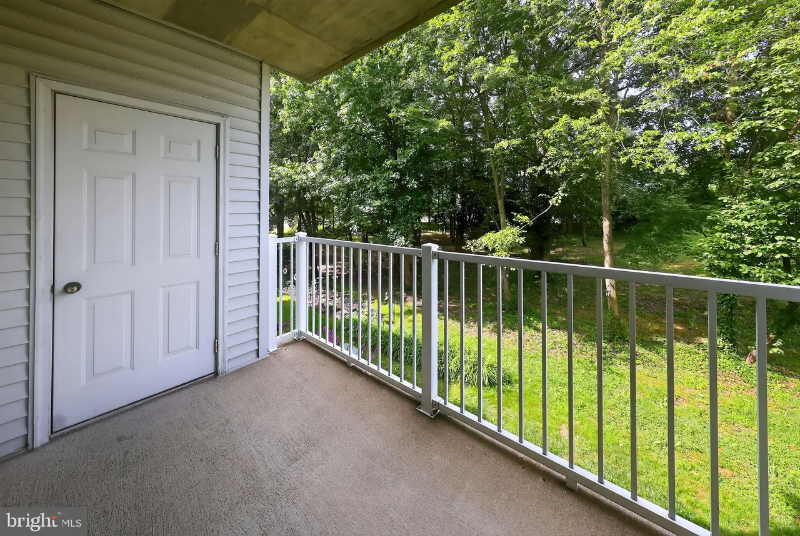 924 Willings Way - Photo 2 of 16