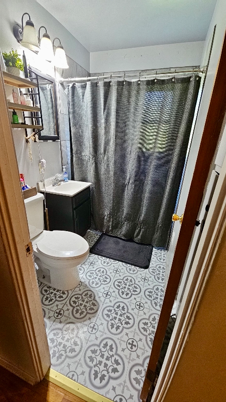 1506 Oak St - Photo 2 of 10