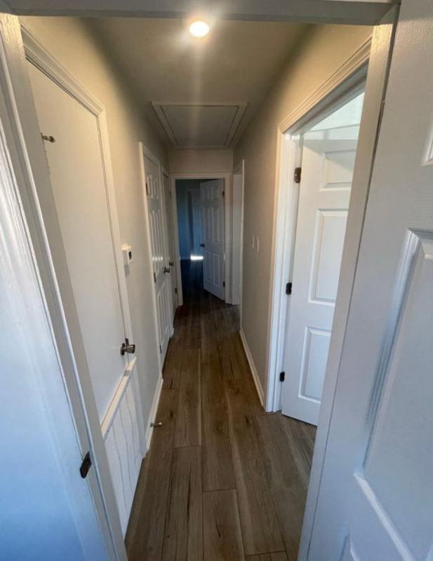 1514 Glenridge Rd - Photo 5 of 20