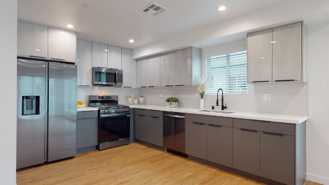 1309 N Harvard Blvd - Photo 1 of 1