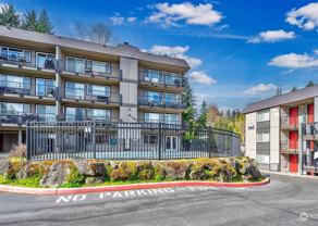 9517 Ne 180th St #B106 - Photo 1 of 1