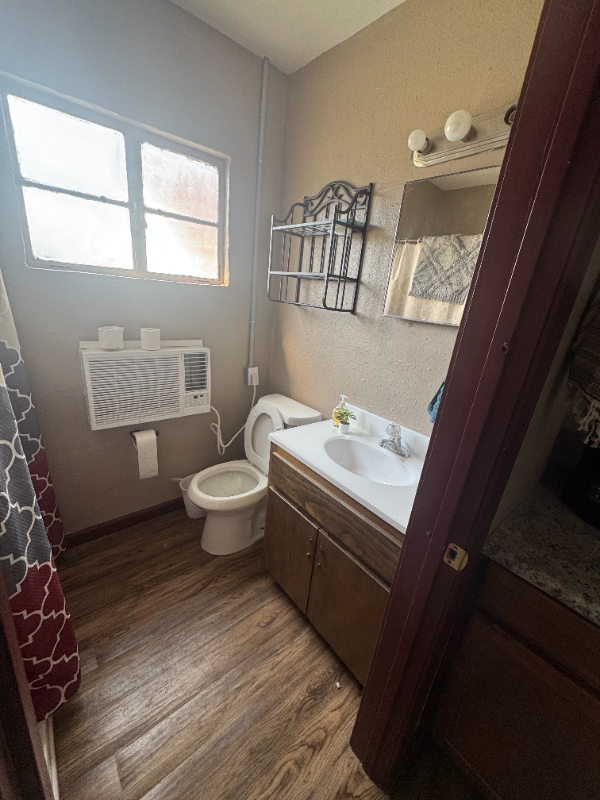 1355 E Main St #11 - Photo 5 of 7