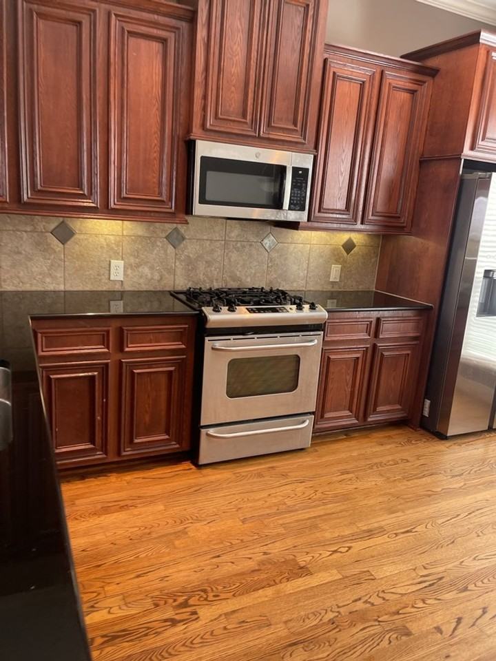2313 Hutchins St - Photo 3 of 12