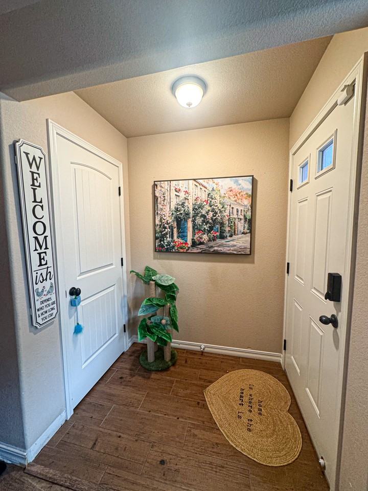 11825 Shorthorn Rd #NA - Photo 2 of 14