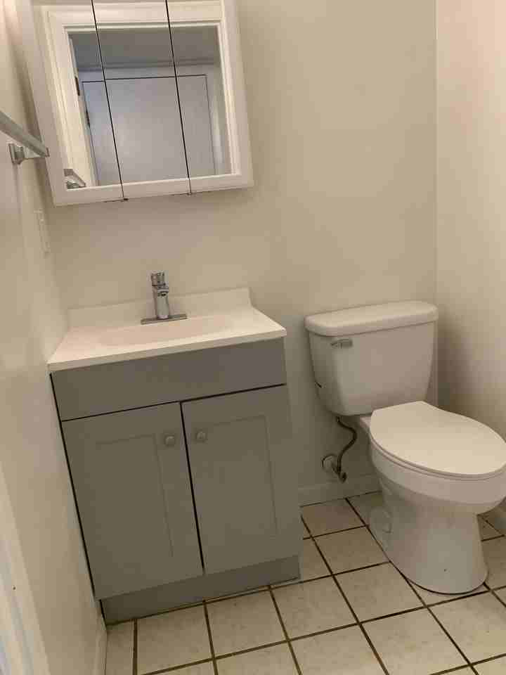 720 Ohio Pike #F - Photo 5 of 8