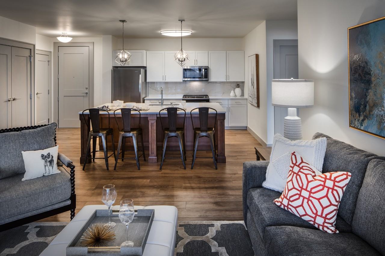 1121 Connery Cv #109 - Photo 3 of 12