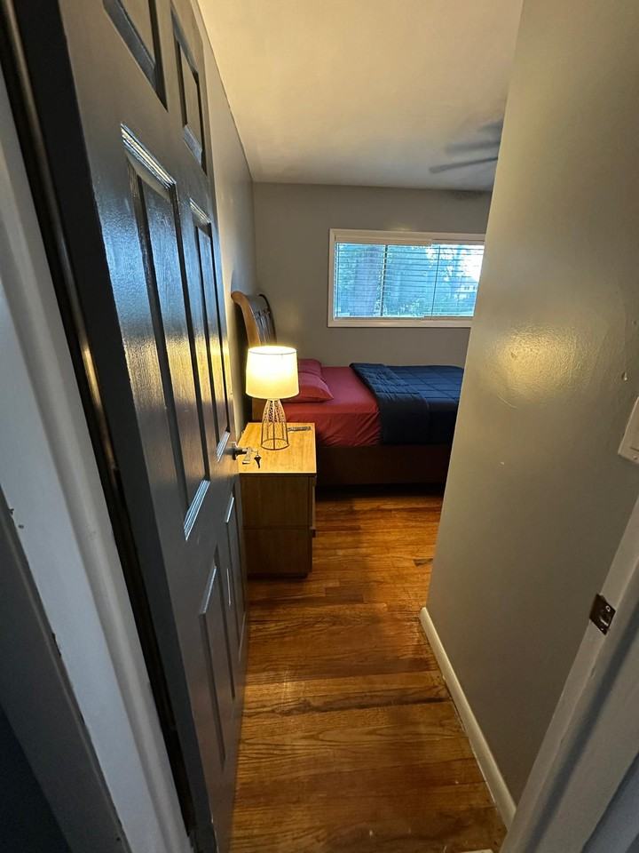 202 Colfax Ave Apt 2 #NA - Photo 2 of 8