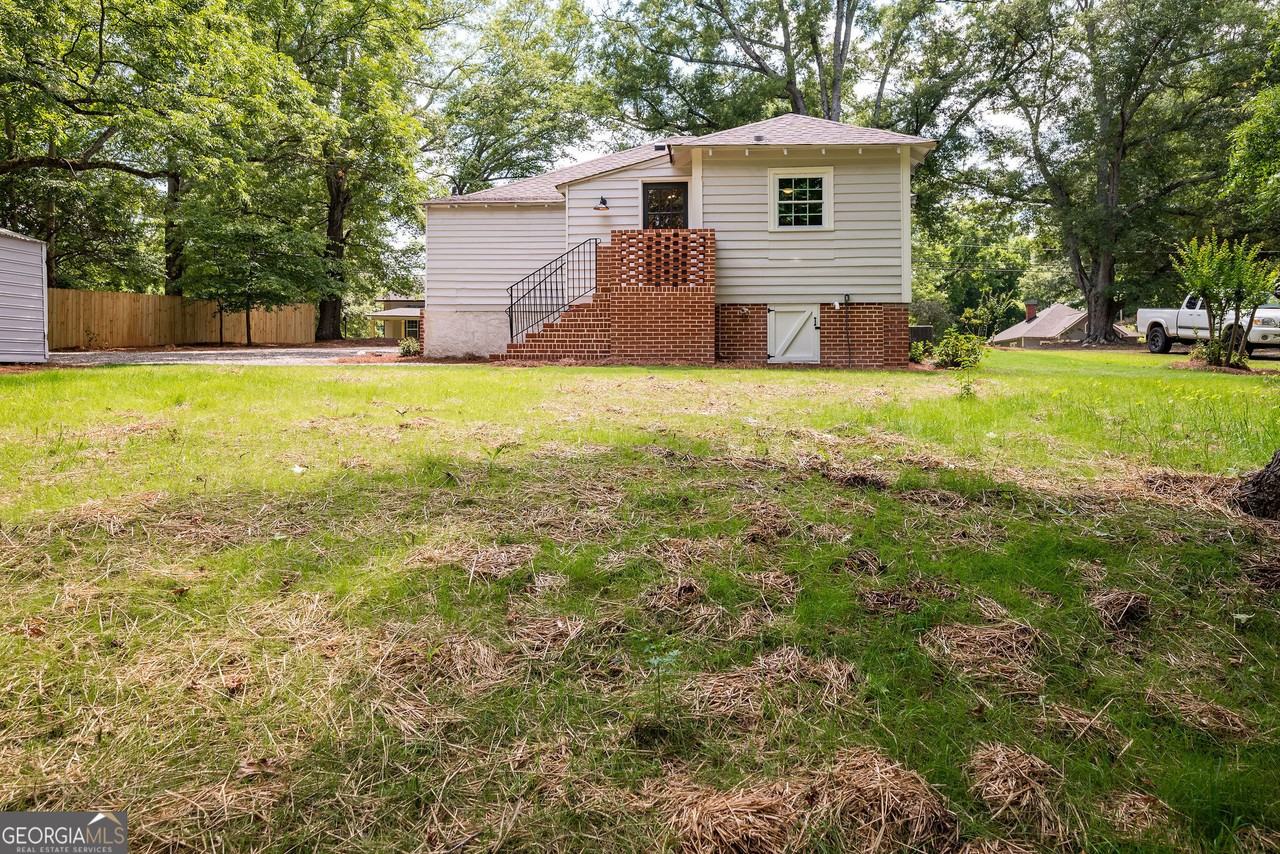 1235 S Madison Ave #NA - Photo 5 of 18
