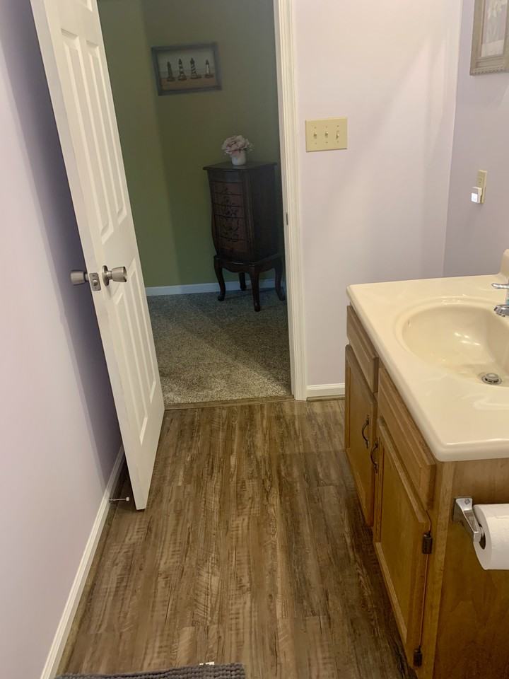 261 Leviticus Dr - Photo 7 of 12