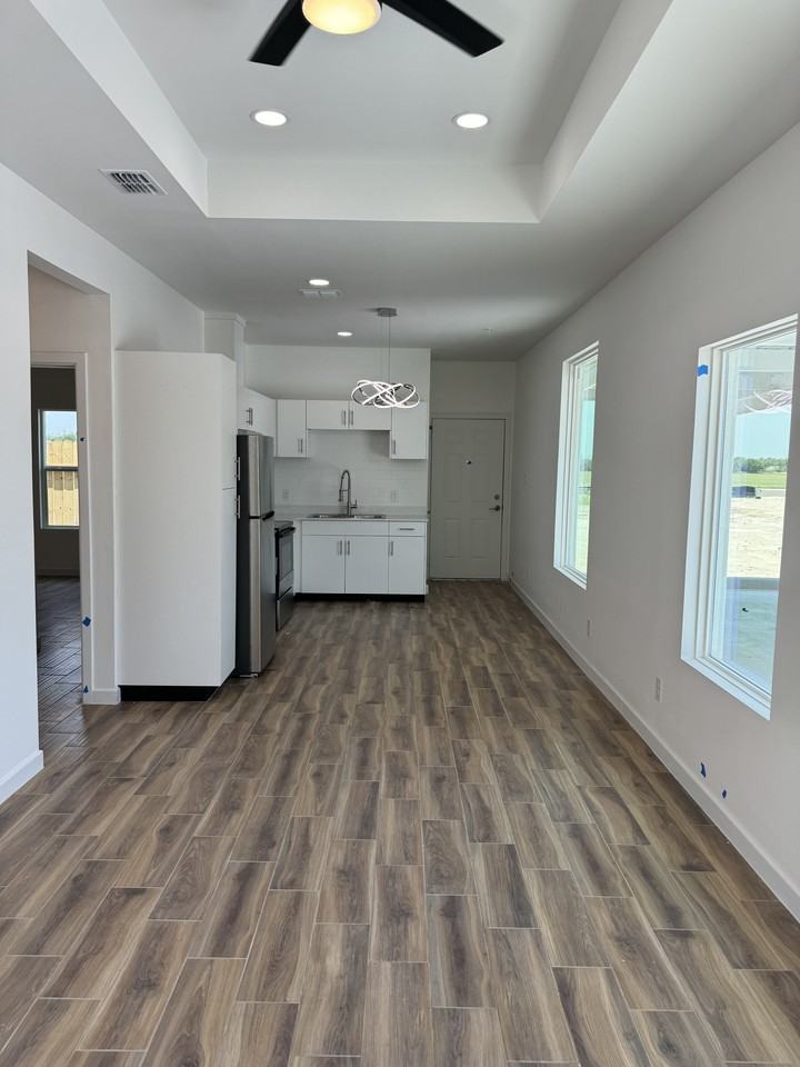 5307 Vision St #A - Photo 2 of 9