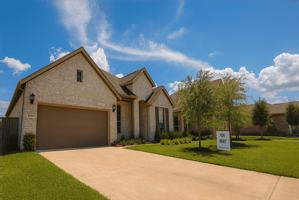 featured image of 3719 Aspen Springs Dr #NA