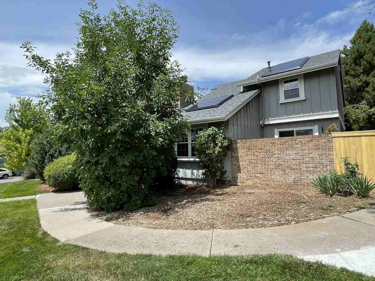 7644 S Rosemary Cir #NA - Photo 3 of 22