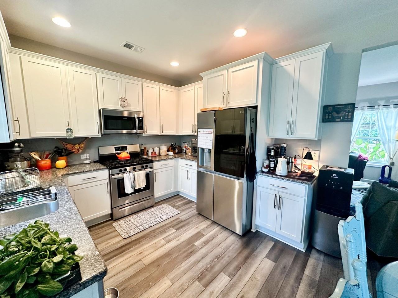3016 Goldenaster Ct - Photo 6 of 14