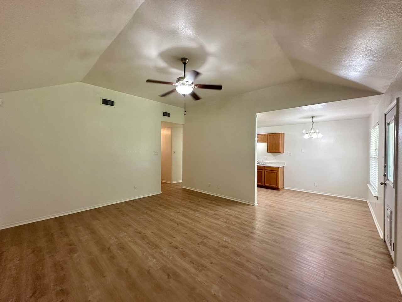 3611 Warfield Drive - Photo 4 of 27