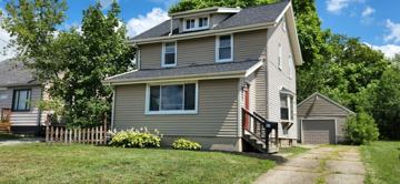 featured image of 833 Lawrence Ave