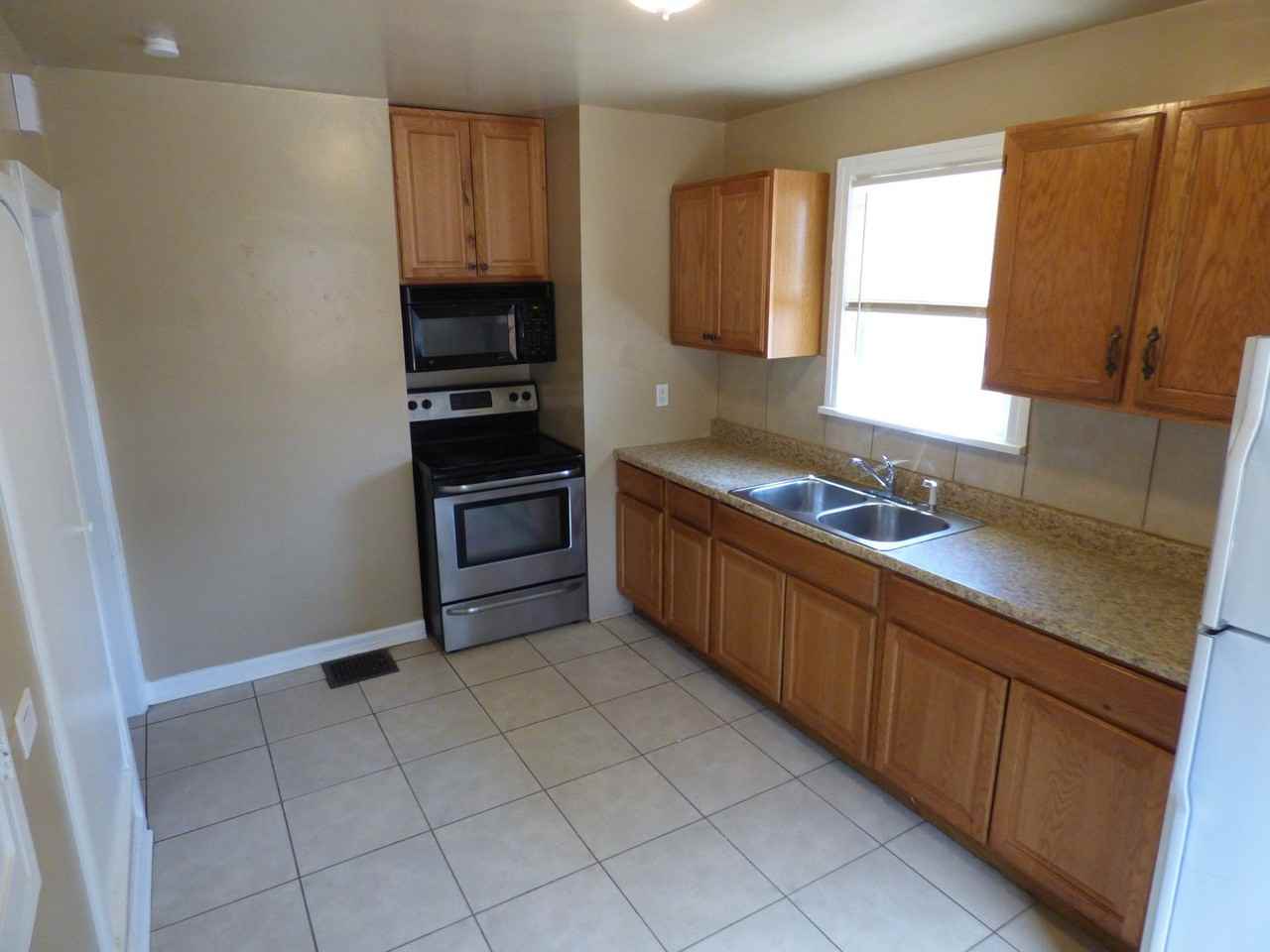 4915 Fillmore St - Photo 2 of 22