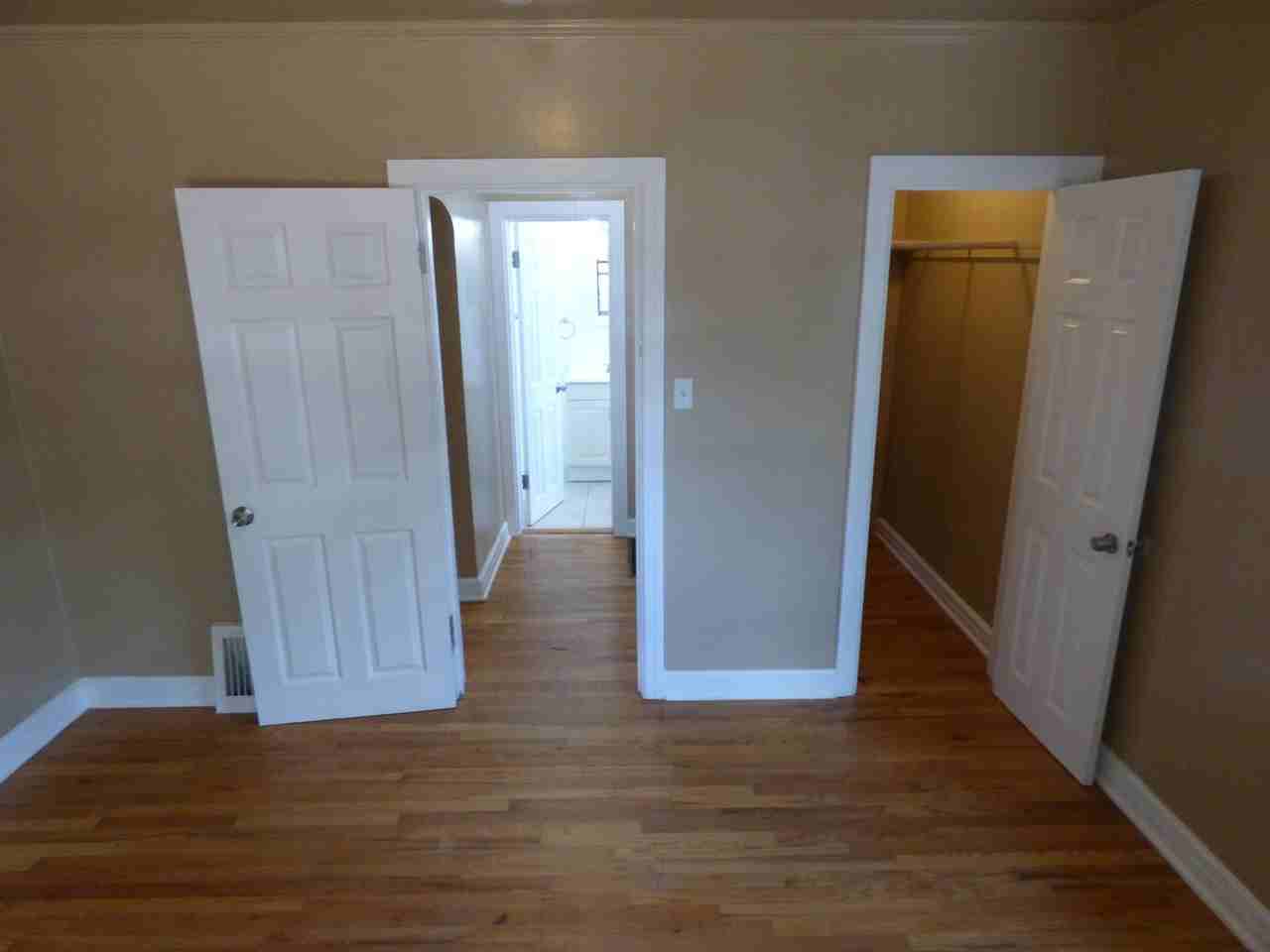 4915 Fillmore St - Photo 6 of 22