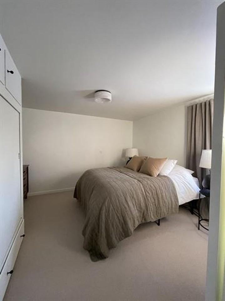 613 N Rouse Ave - Photo 2 of 17