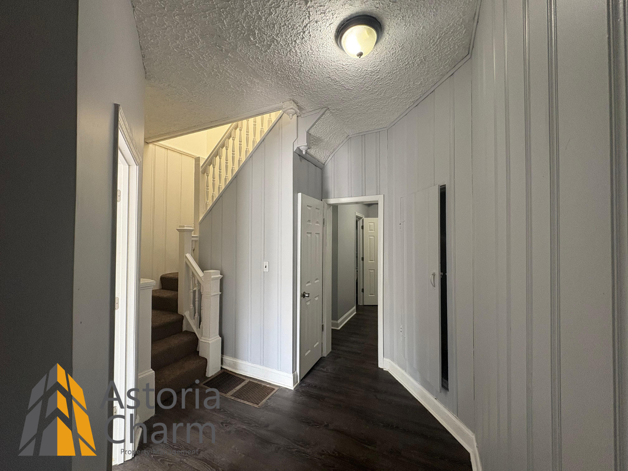 1708 Appleton St - Photo 2 of 32