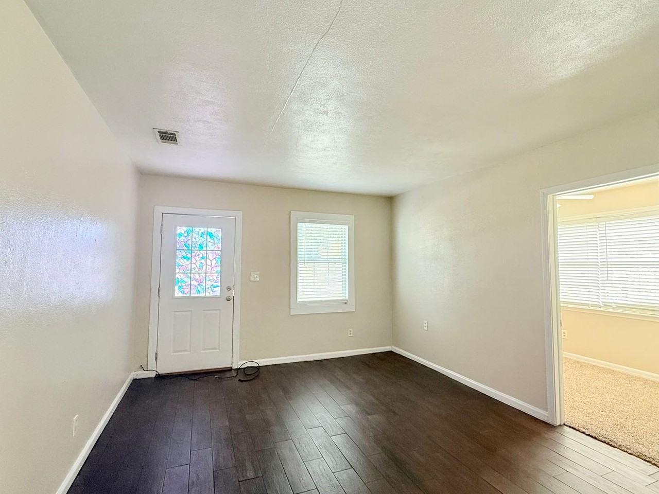 220 Willow St #EGR - Photo 2 of 12