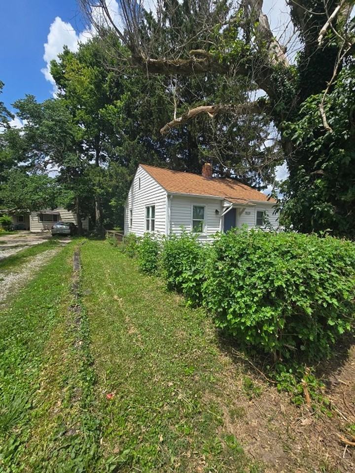 1020 Waldemere Ave - Photo 2 of 10