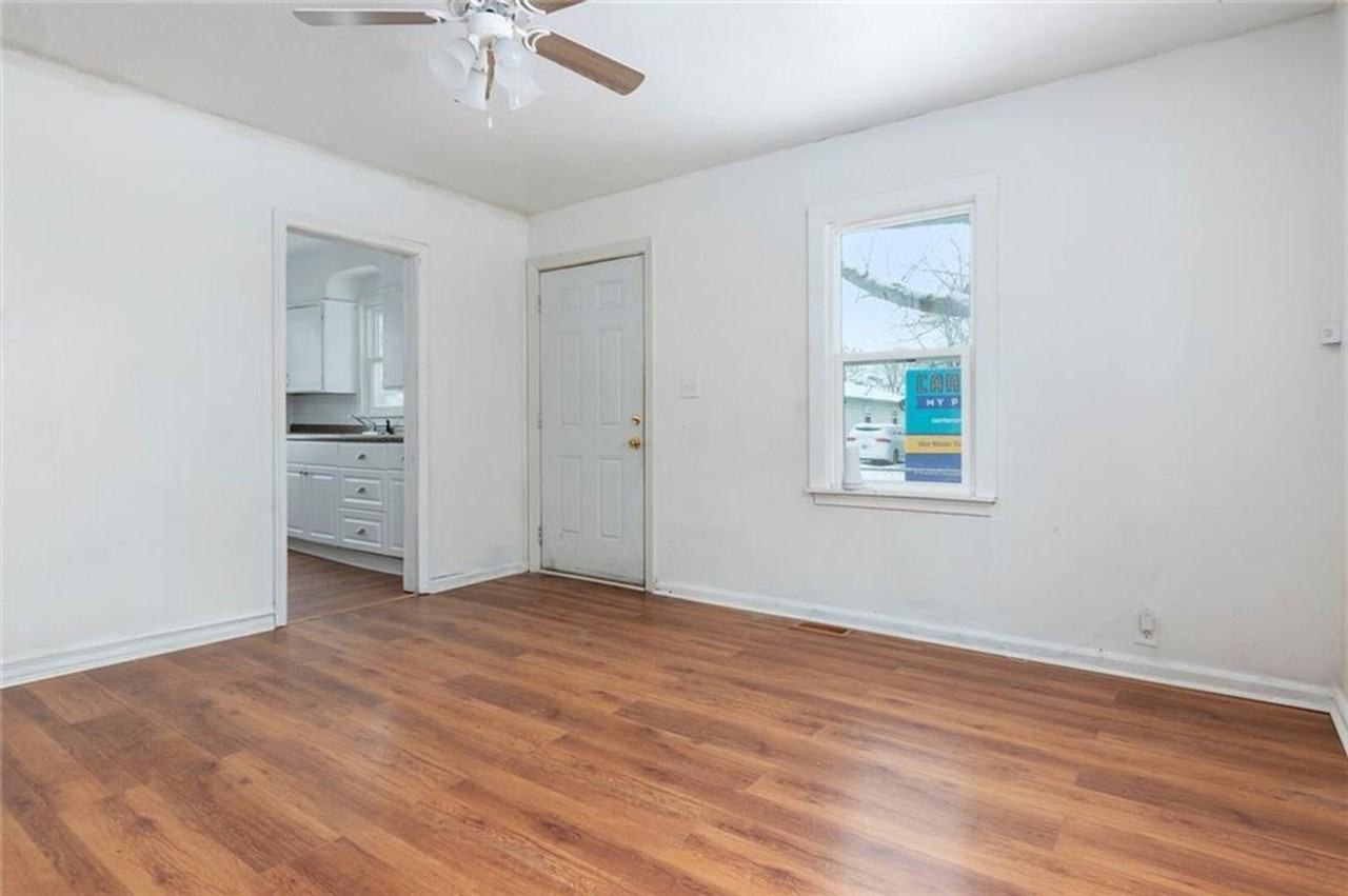 1020 Waldemere Ave - Photo 3 of 10