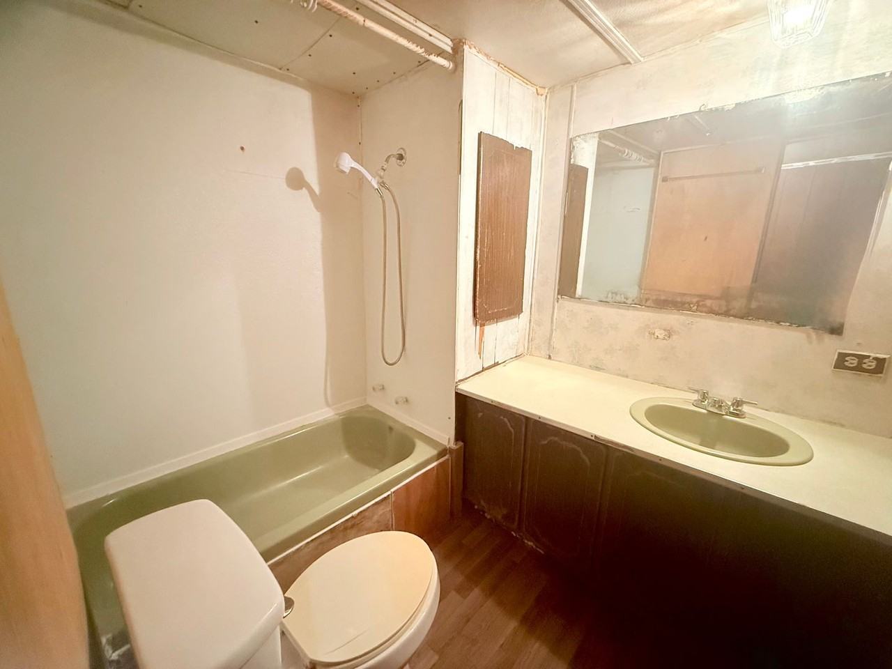 531 Amber St #A - Photo 6 of 9