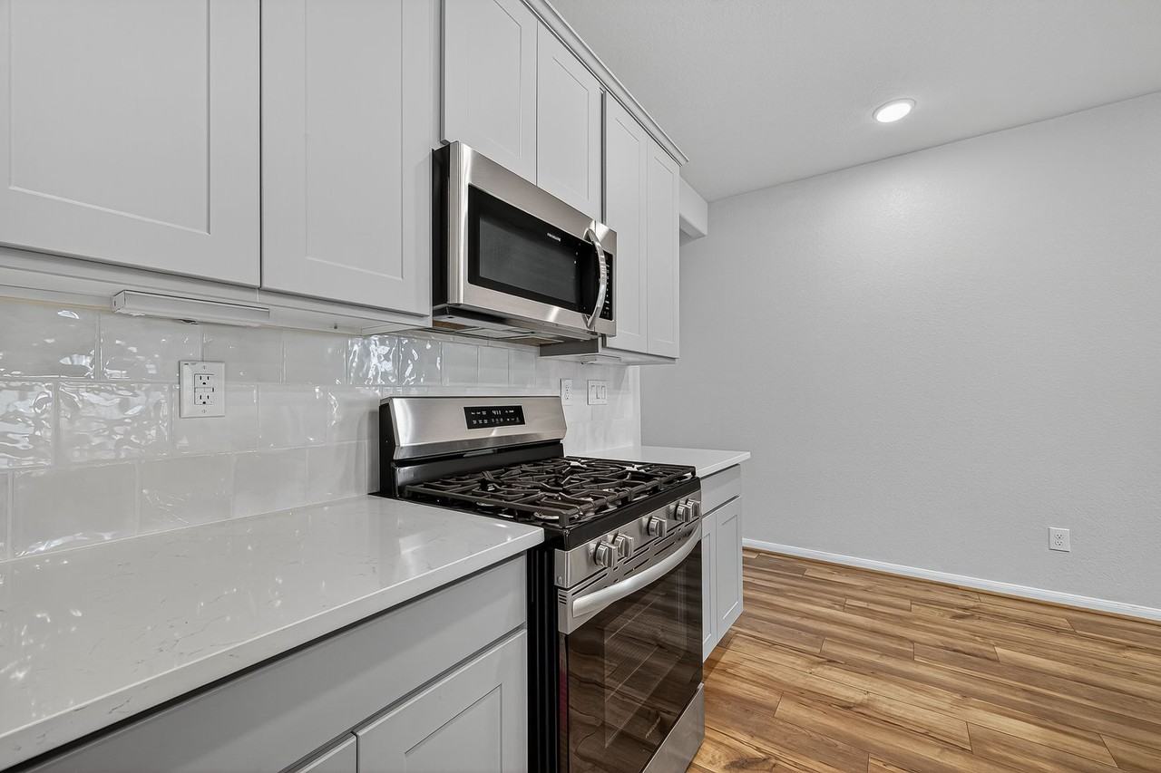 8304 Bristle Cone Pine Way - Photo 6 of 50