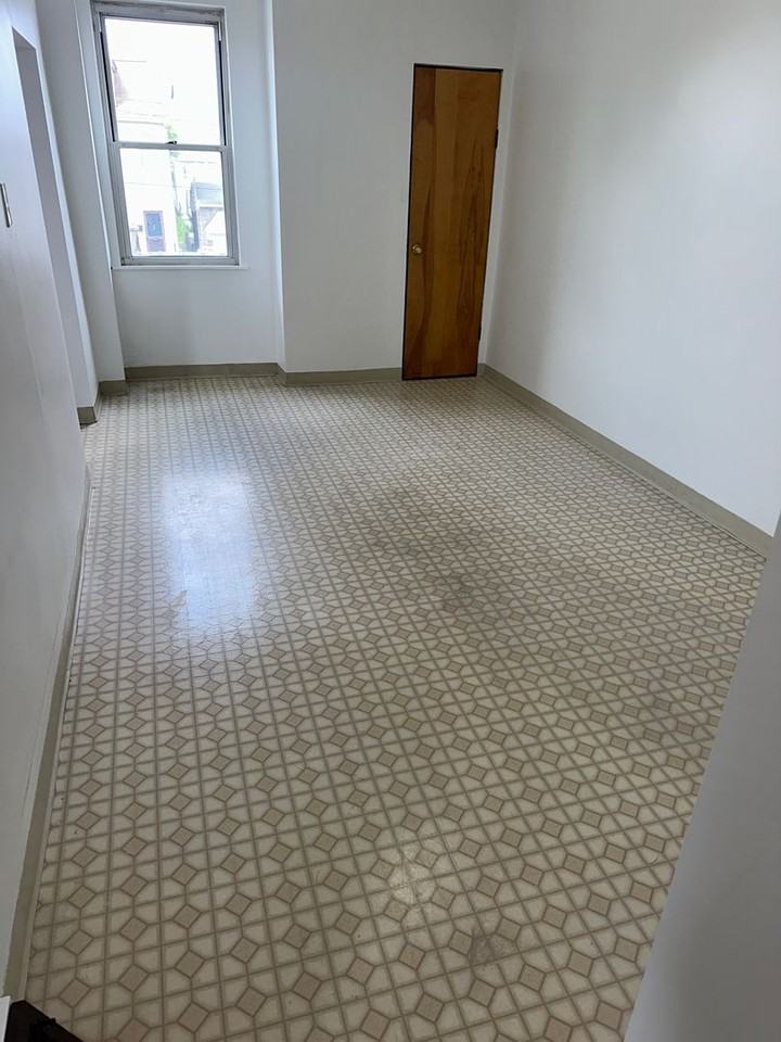 338 Pearl Street - Photo 3 of 10