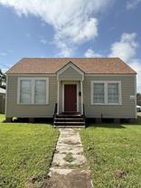 410 E Elgie St - Photo 1 of 1