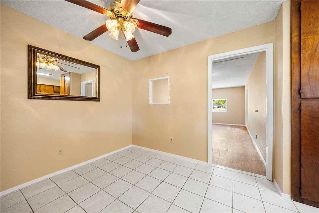 2425 Manitoba Drive - Photo 6 of 24