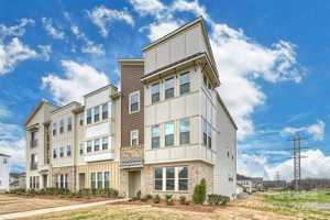 featured image of 2635 Statesville Ave