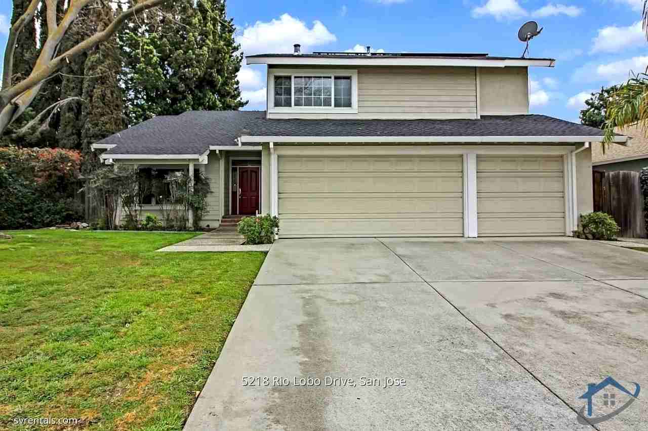 5218 Rio Lobo Drive - Photo 3 of 23