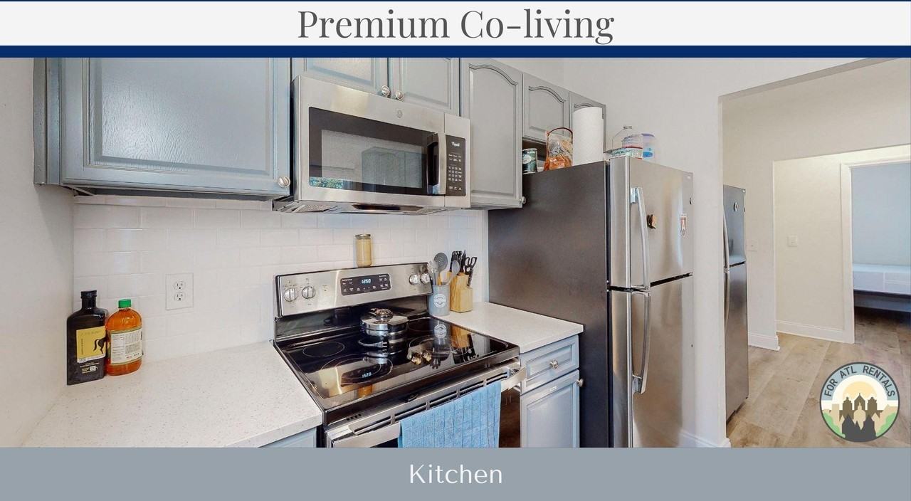 White St Sw - Photo 3 of 6