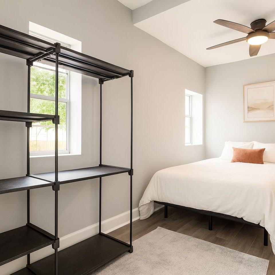 E Crawford St - Photo 7 of 8