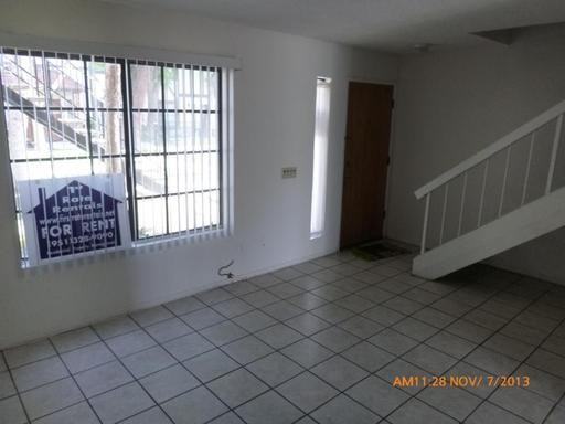 1013 W Linden St #116 - Photo 3 of 16