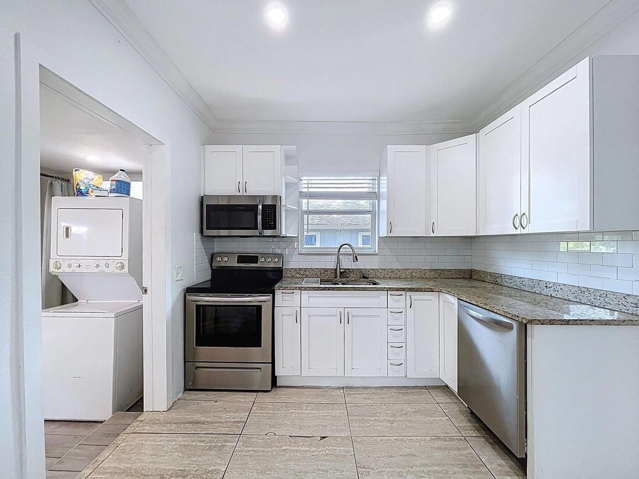 3706 N Ola Ave - Photo 5 of 10