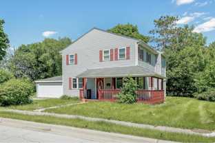 804 N Van Buren St - Photo 1 of 1