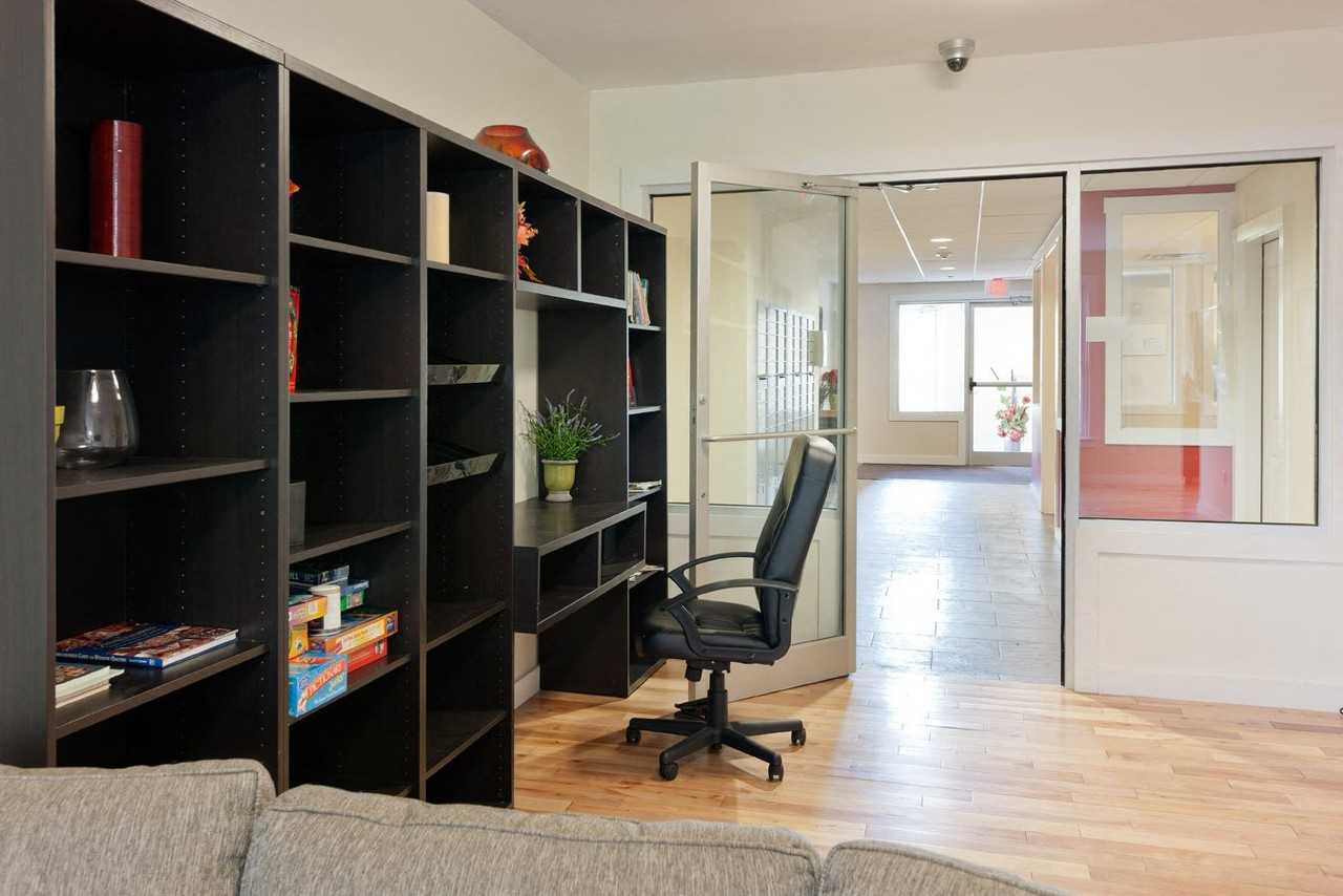 Park87 Apartments - Photo 5 of 50